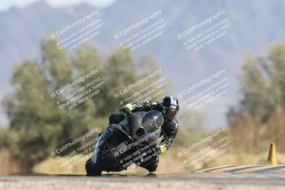 media/Oct-13-2025-Moto Forza (Mon) [[a66d839500]]/2-A Group/Session 4 Turn 7/